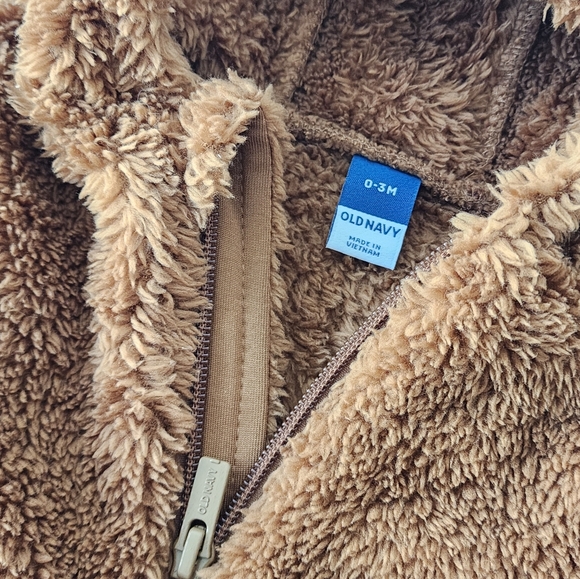 Like New Old Navy Baby Bunting Furry Sherpa Bear Outift Size 0-3 Months - Picture 6 of 6